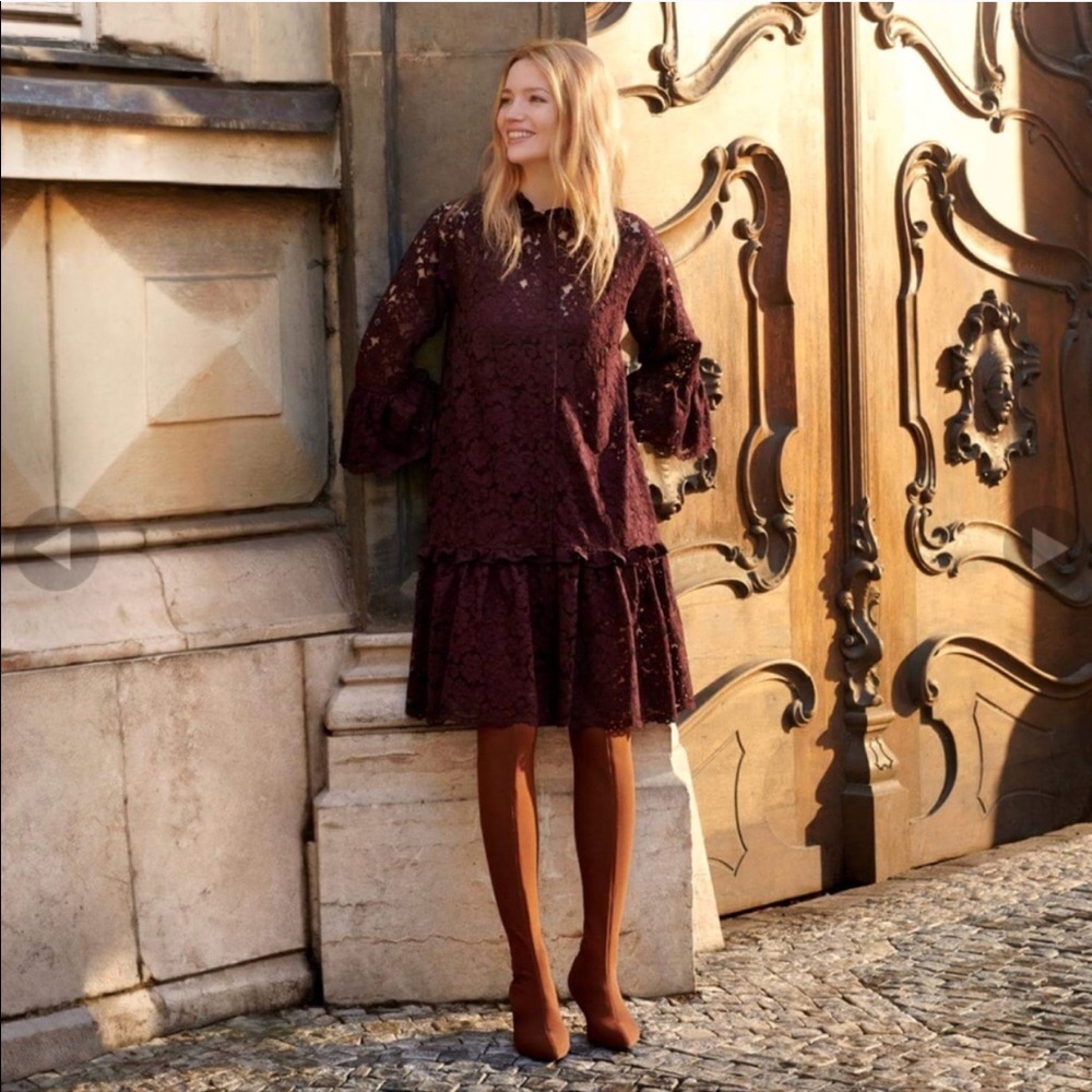 H&M burgundy lace dress